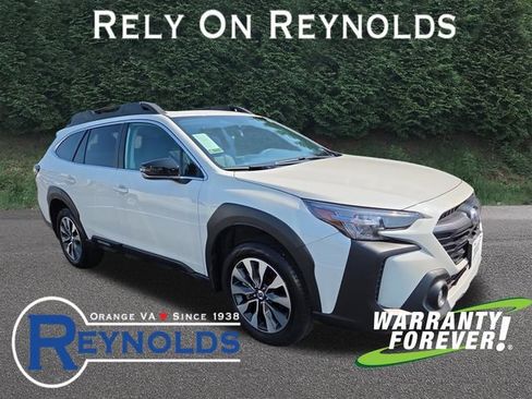 Used 2025 Subaru Outback Limited AWD/4WD image 1