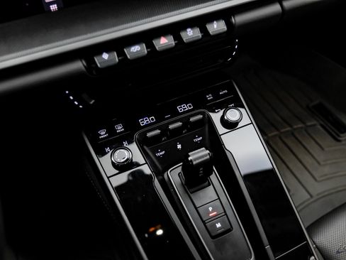 Used 2020 Porsche 911 Carrera 4S image 51