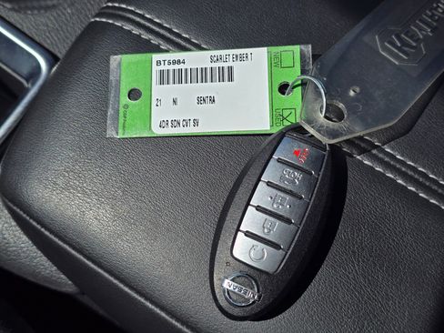 Used 2021 Nissan Sentra SV FWD image 62