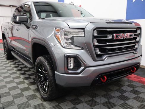Used 2021 GMC Sierra 1500 AT4 w/ AT4 Premium Package AWD/4WD image 23