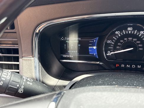 Used 2017 Lincoln Navigator L Reserve AWD/4WD image 15