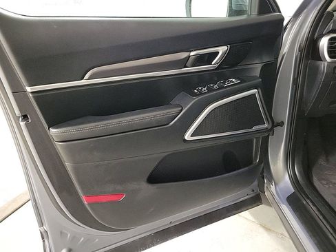 Used 2025 Kia Telluride S image 23
