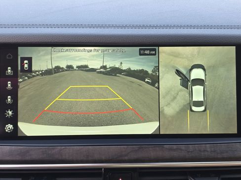 Used 2020 Kia Cadenza Limited image 21