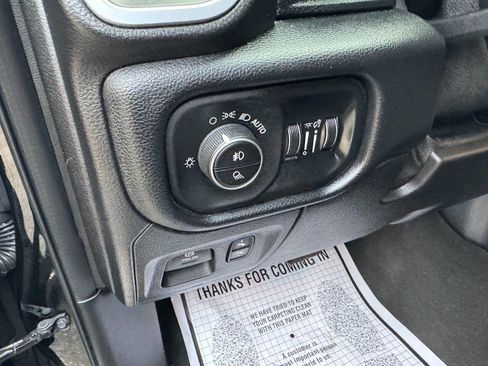 Used 2019 RAM 1500 Big Horn image 27
