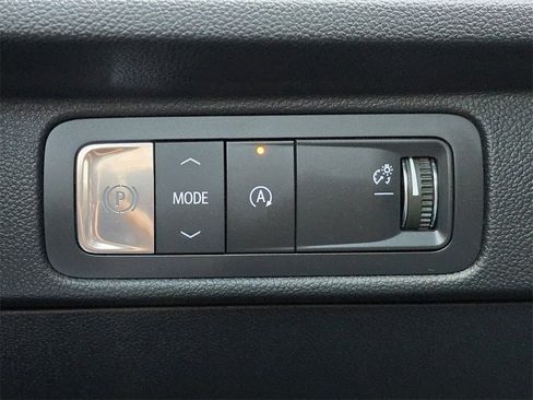 Certified 2026 Chevrolet Traverse LT w/ Enhanced Driving Package image 39