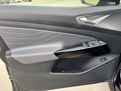 Used 2023 Volkswagen ID.4 Pro S image 14