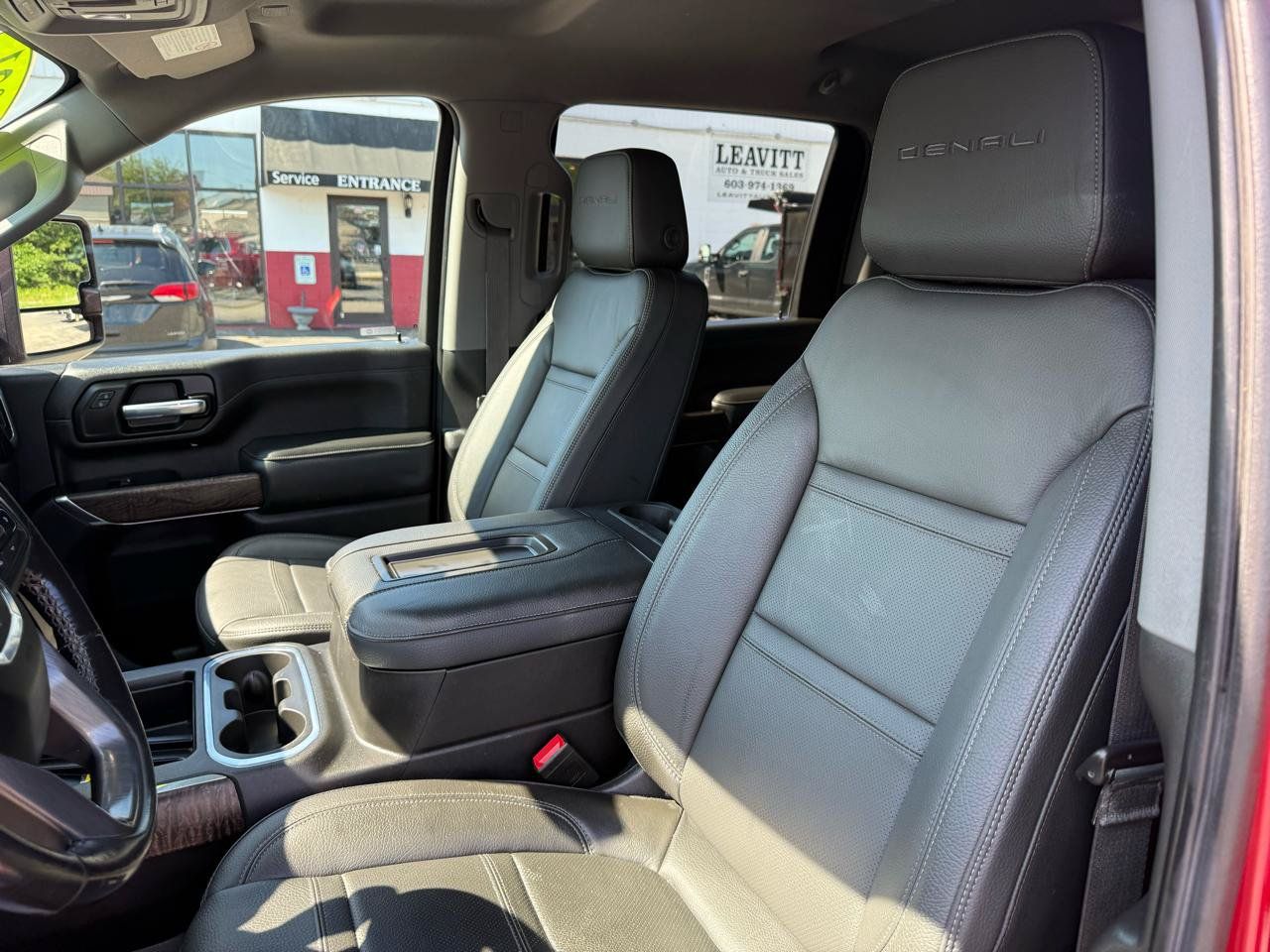 Used 2021 GMC Sierra 3500 Denali w/ Snow Plow Prep/Camper Package AWD/4WD image 34