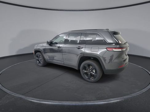 New 2026 Jeep Grand Cherokee Limited w/ Limited Altitude Package AWD/4WD image 6