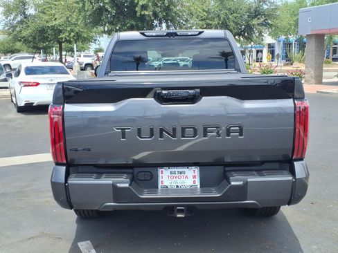 Used 2023 Toyota Tundra Platinum AWD/4WD image 5
