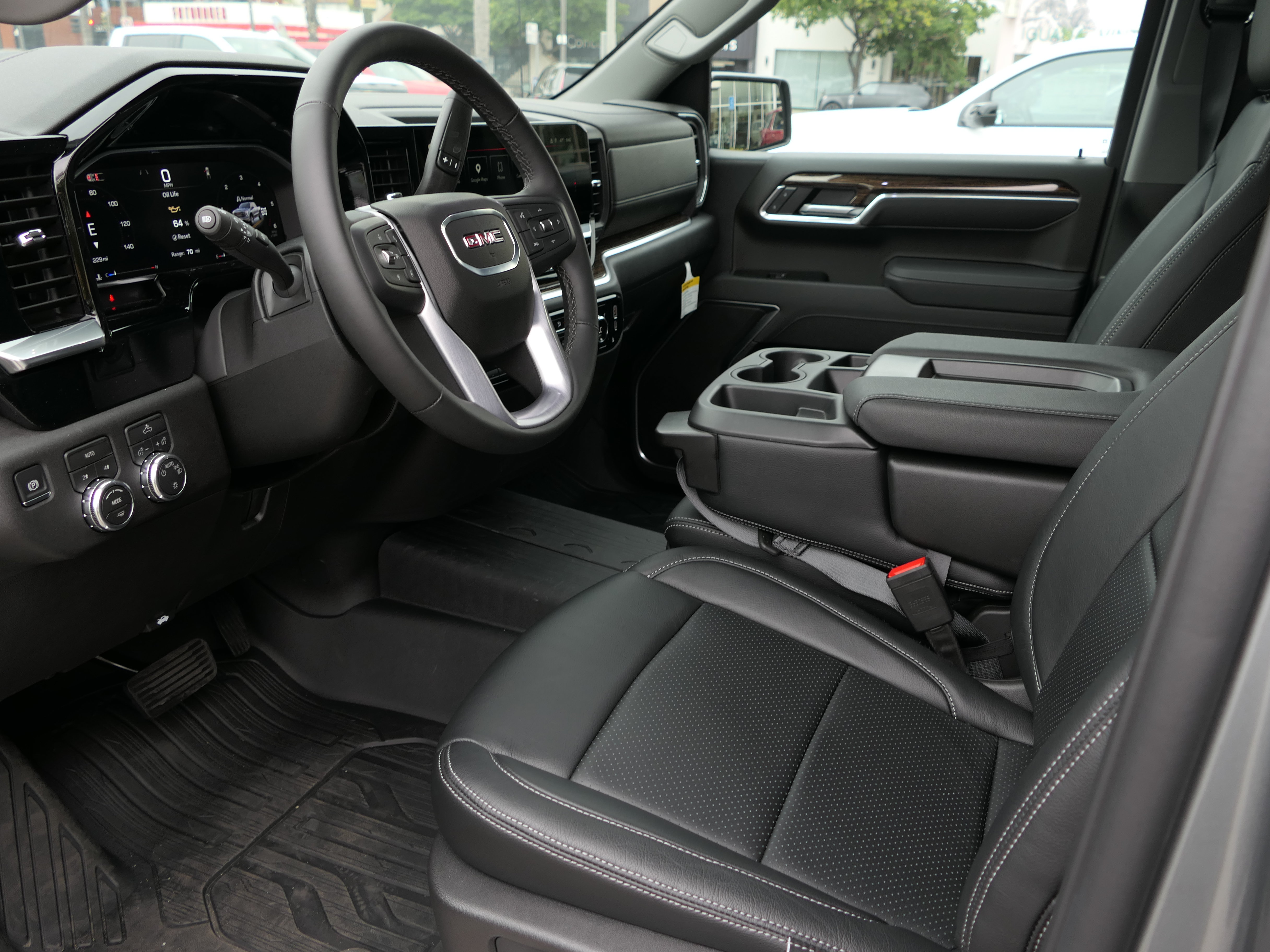 New 2026 GMC Sierra 1500 SLE w/ Preferred Package AWD/4WD image 11