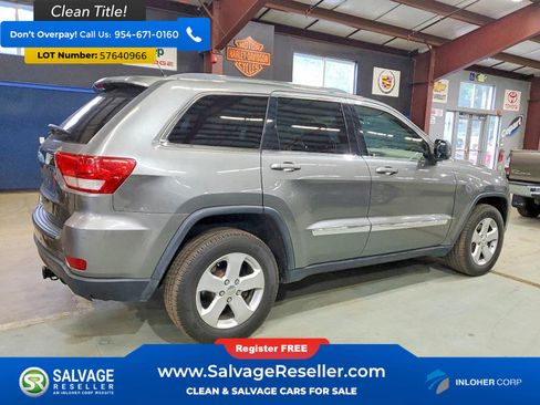 Used 2012 Jeep Grand Cherokee Laredo AWD/4WD image 4