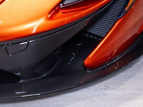 Used 2014 McLaren P1 RWD image 36