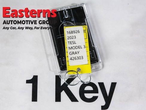 Used 2023 Tesla Model 3 Performance image 22