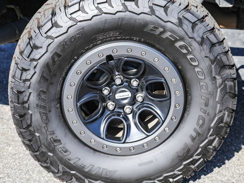 Used 2023 Ford F150 Raptor AWD/4WD image 8