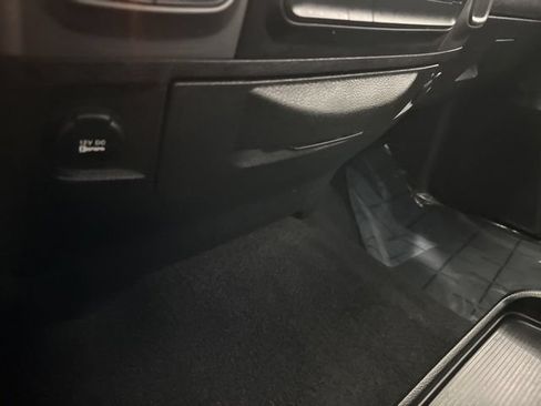 Used 2021 RAM 1500 Classic Warlock AWD/4WD image 44