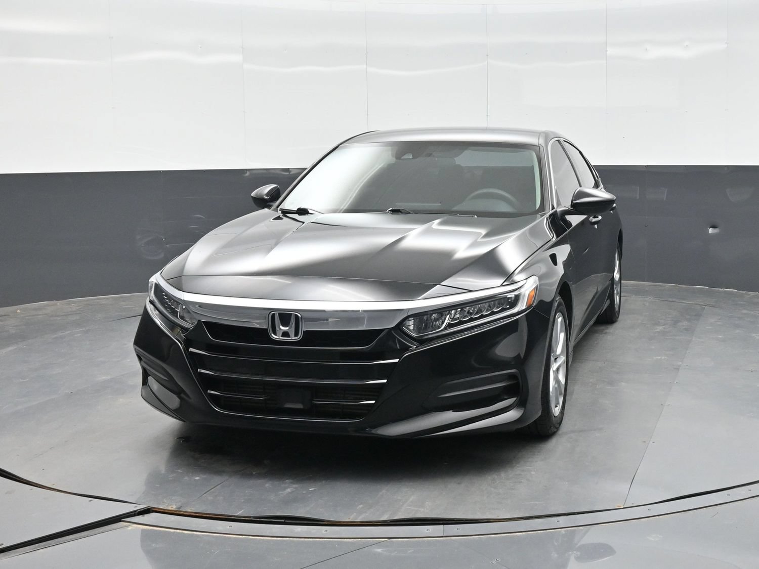 Used 2018 Honda Accord LX image 18