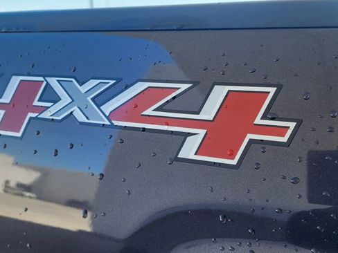 Used 2015 Chevrolet Silverado 1500 LTZ image 12