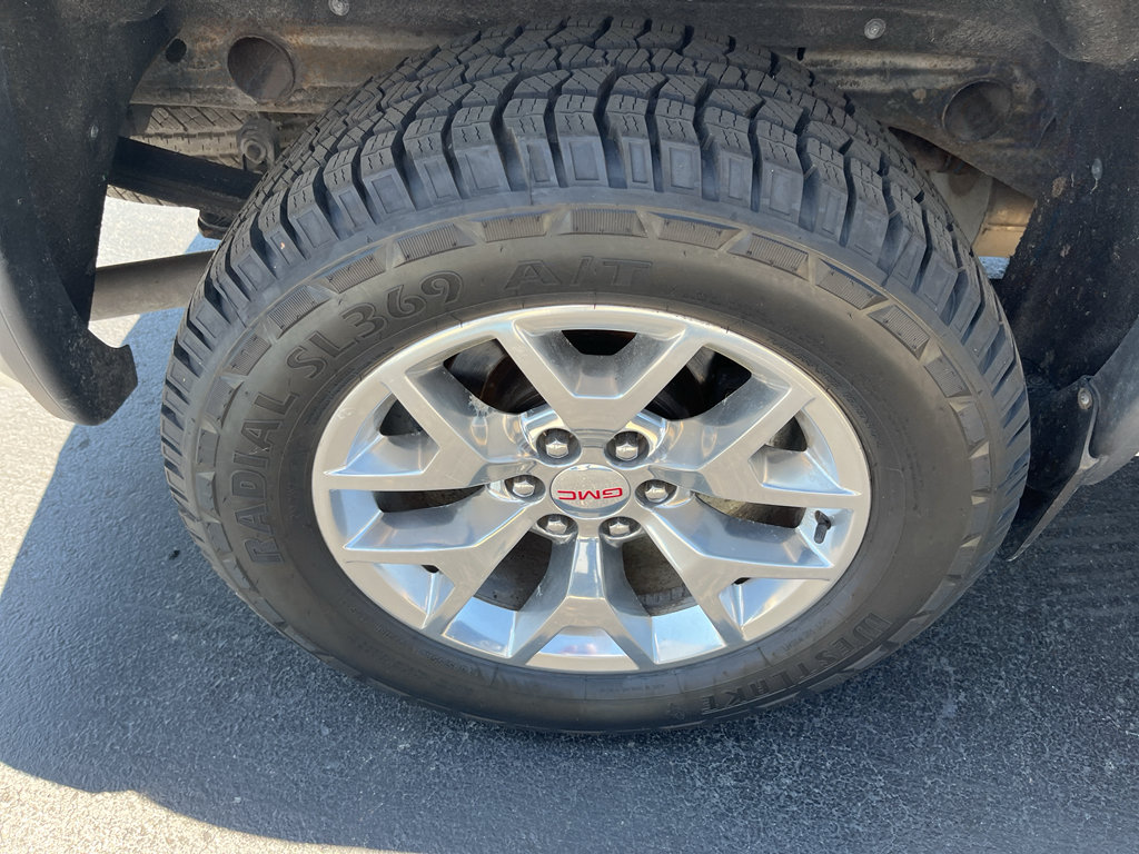 Used 2017 GMC Sierra 1500 SLT AWD/4WD image 40