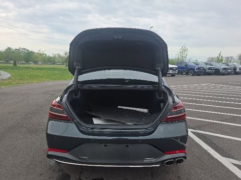 Used 2023 Genesis G70 2.0T w/ Sport Prestige Package RWD image 10