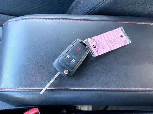 Used 2014 Chevrolet Equinox LS image 14