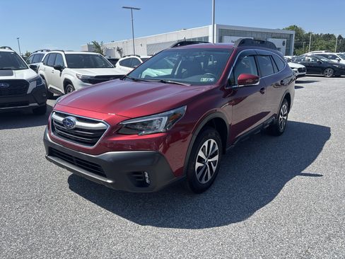 Used 2020 Subaru Outback Premium w/ Popular Package #1 AWD/4WD image 14