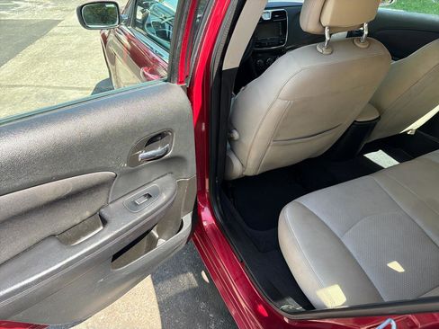 Used 2012 Chrysler 200 Touring image 14