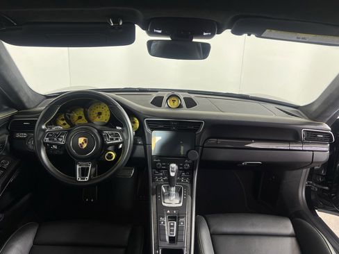 Certified 2018 Porsche 911 Turbo S image 22