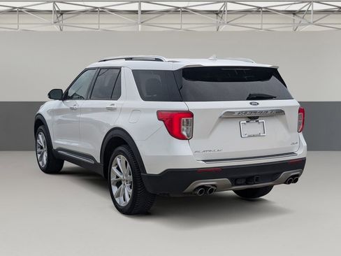 Used 2022 Ford Explorer Platinum w/ Equipment Group 601A AWD/4WD image 7