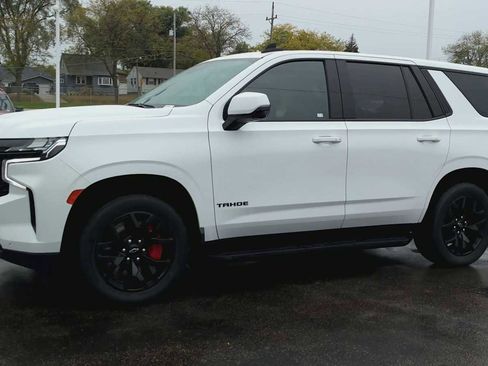 Certified 2023 Chevrolet Tahoe RST w/ RST Performance Edition image 6