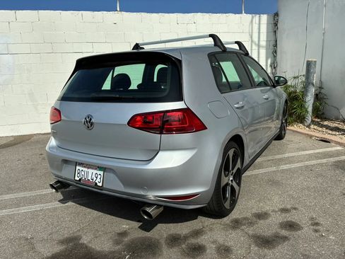 Used 2017 Volkswagen GTI S FWD image 8