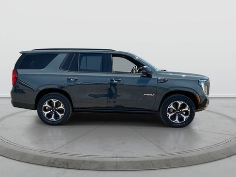New 2026 GMC Yukon AT4 Ultimate AWD/4WD image 9