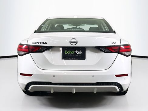 Used 2024 Nissan Sentra SV image 7