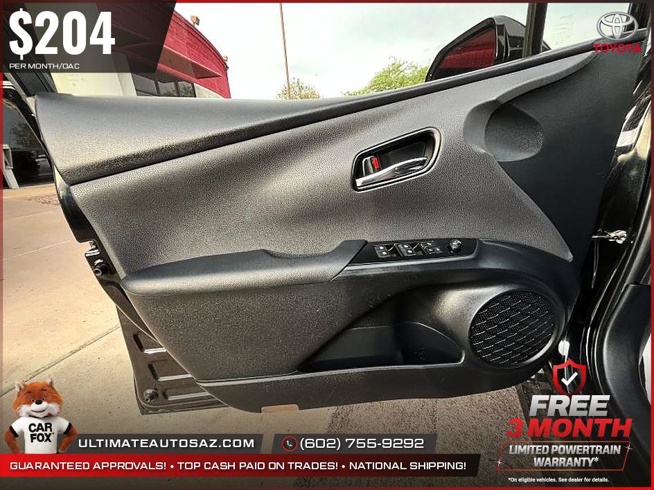 Used 2016 Toyota Prius Three Touring FWD image 8