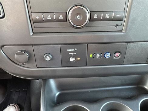 New 2025 Chevrolet Express 3500 w/ Power Convenience Package image 18