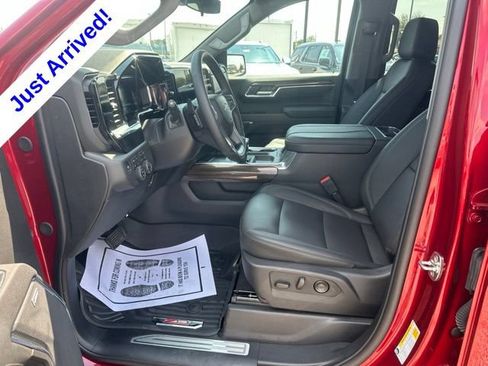 Used 2026 Chevrolet Silverado 1500 LT Trail Boss w/ Safety Package AWD/4WD image 16