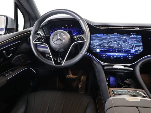 Used 2023 Mercedes-Benz EQS 580 4MATIC SUV image 36