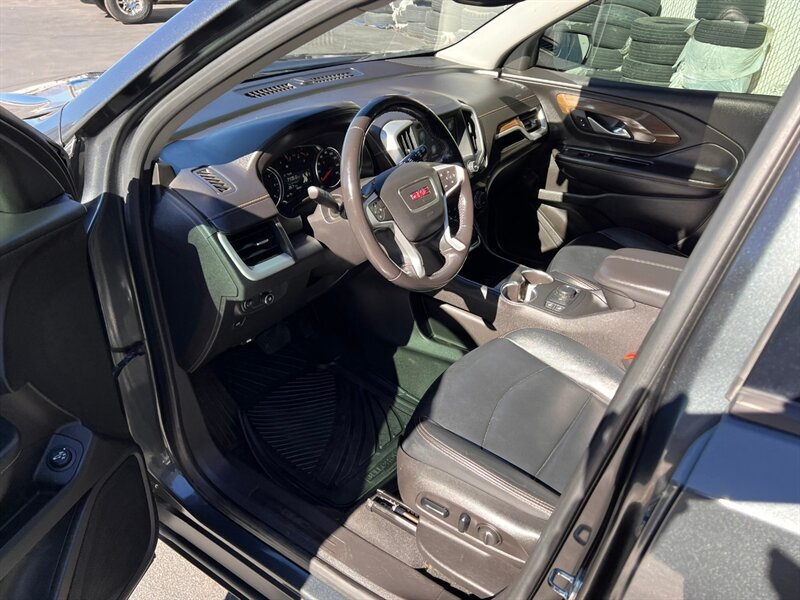 Used 2018 GMC Terrain SLE w/ Infotainment Package I AWD/4WD image 14