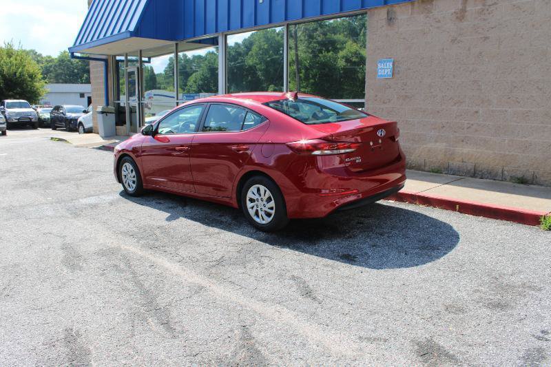 Used 2017 Hyundai Elantra SE FWD image 4