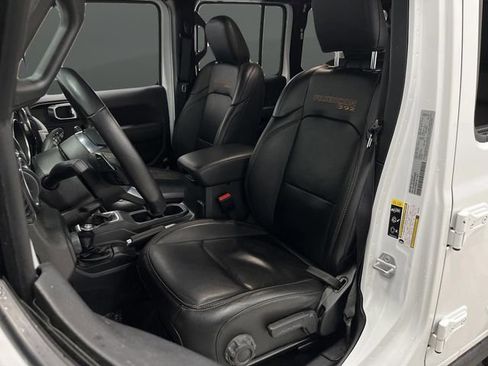 Certified 2021 Jeep Wrangler Unlimited Rubicon w/ Trailer Tow Package image 4