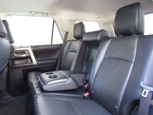 Used 2019 Toyota 4Runner Limited w/ Four Season Floor Mat Package image 16