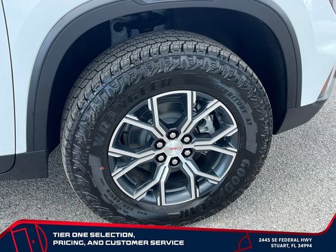New 2026 GMC Acadia AT4 w/ Luxury Package AWD/4WD image 22