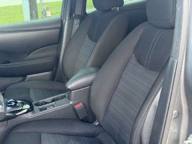 Used 2024 Nissan Leaf SV Plus FWD image 14