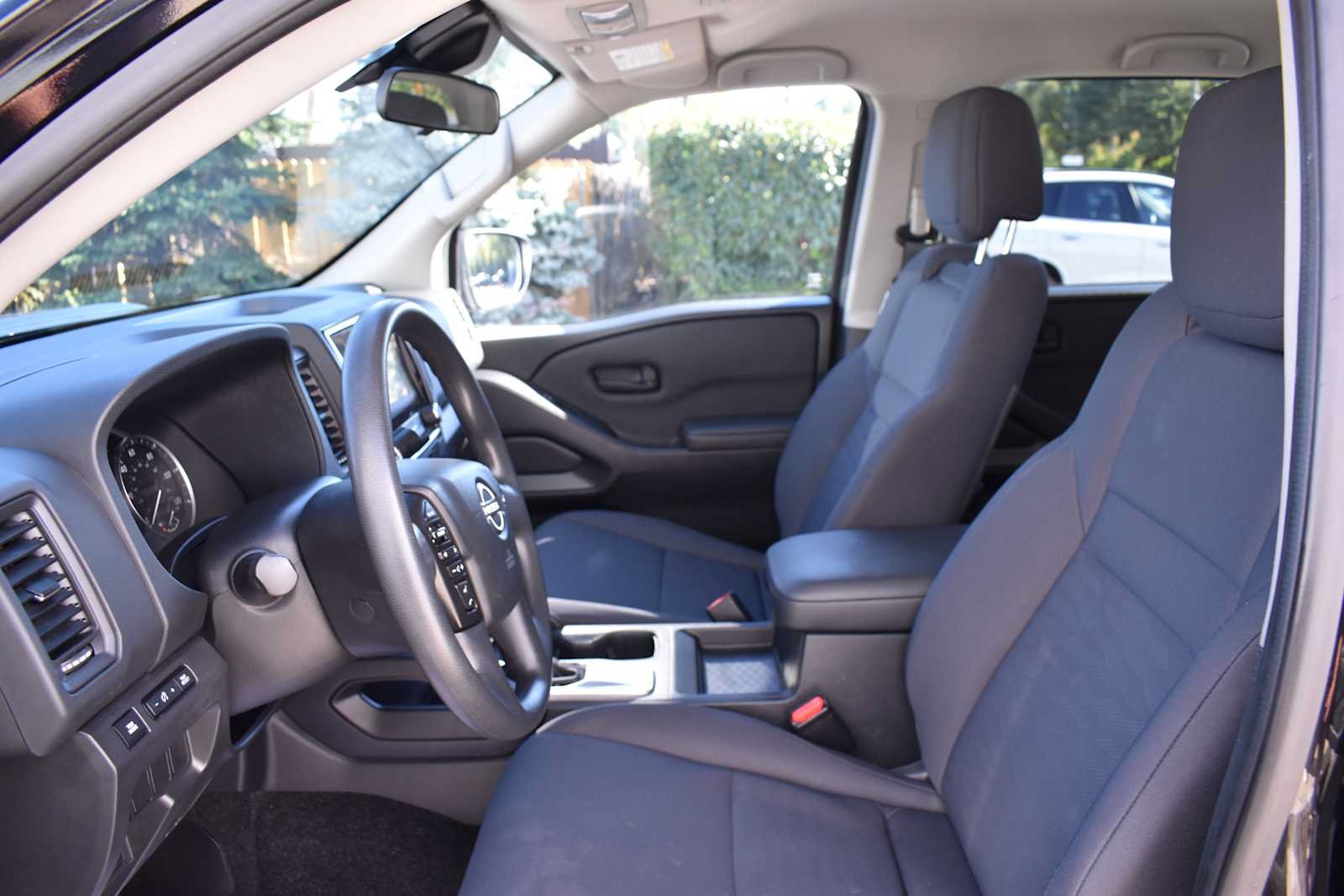 Used 2022 Nissan Frontier S w/ Technology Package AWD/4WD image 18