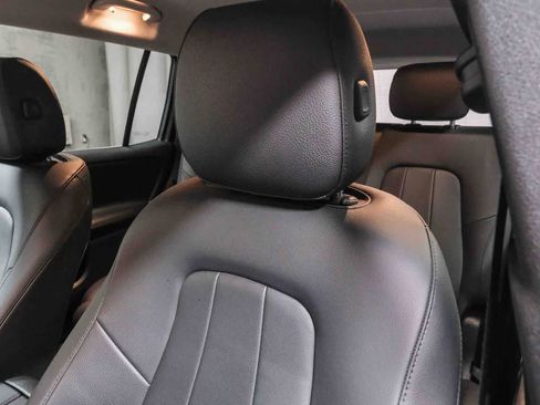 Used 2023 Mercedes-Benz GLB 250 image 26