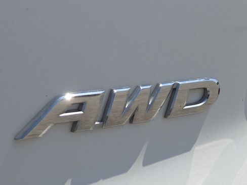 Used 2023 Honda Passport EX-L image 10