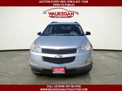 Used 2012 Chevrolet Traverse LS AWD/4WD image 2