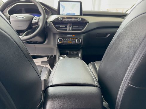 Certified 2022 Ford Escape SEL w/ Technology Package FWD image 27