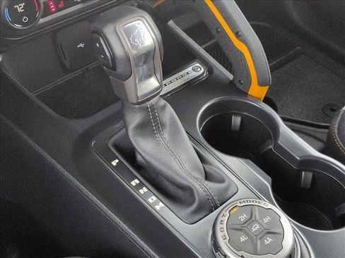 Certified 2024 Ford Bronco Badlands w/ Sasquatch Package image 12