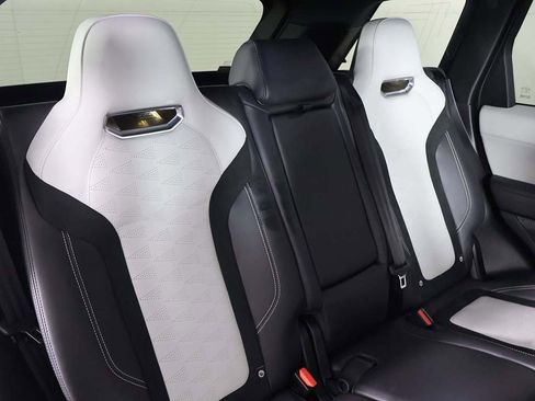 Used 2022 Land Rover Range Rover Sport SVR image 41