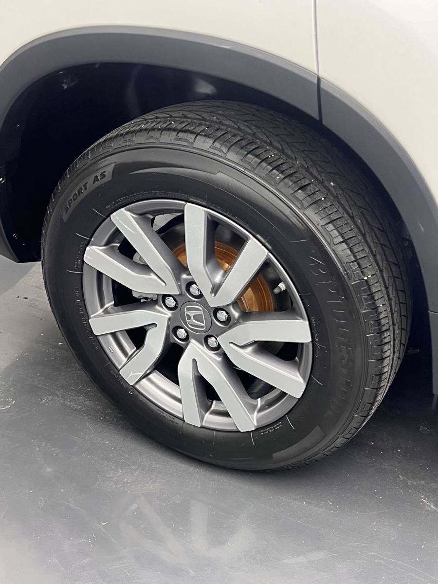 Used 2021 Honda Pilot EX image 12